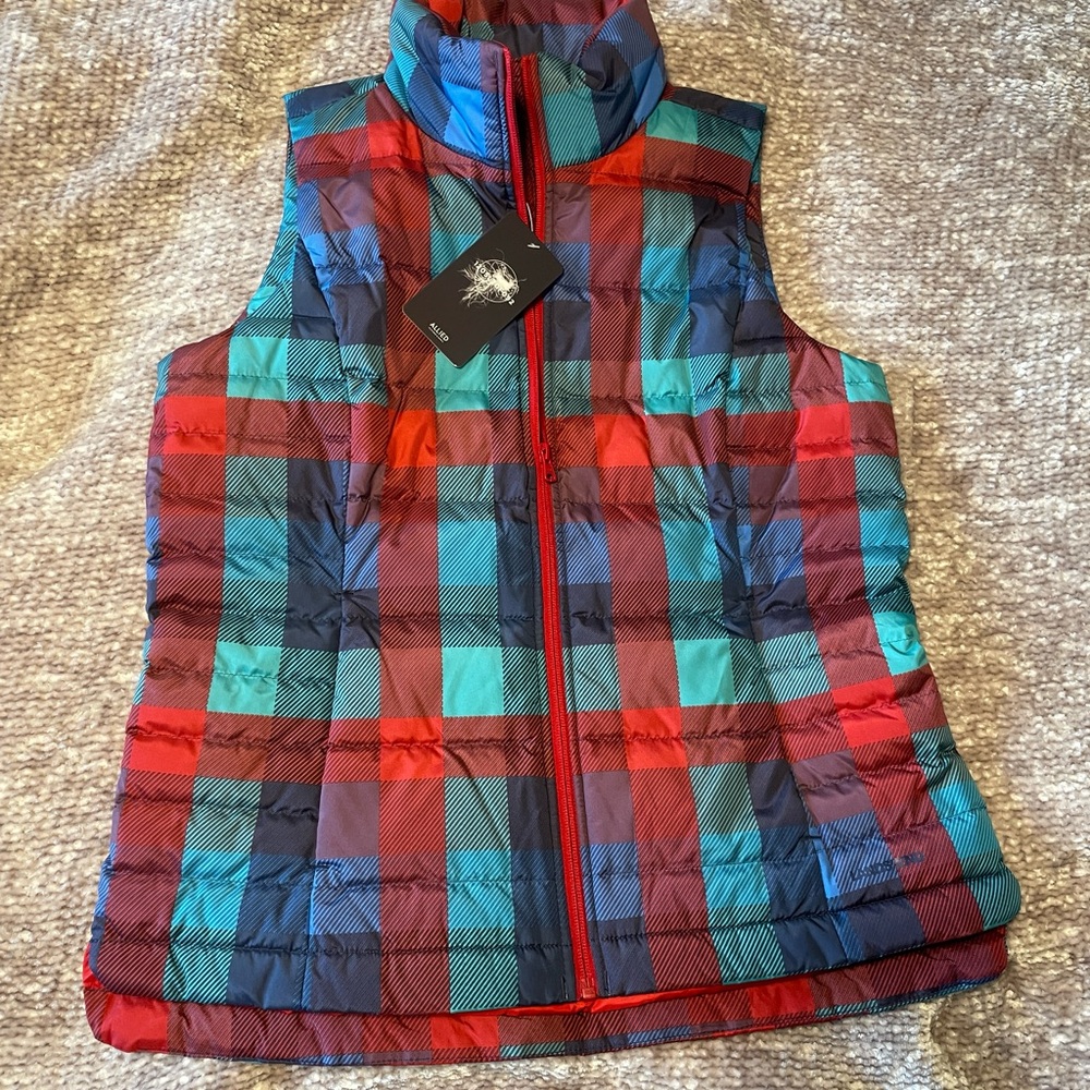 Women’s lands end vest